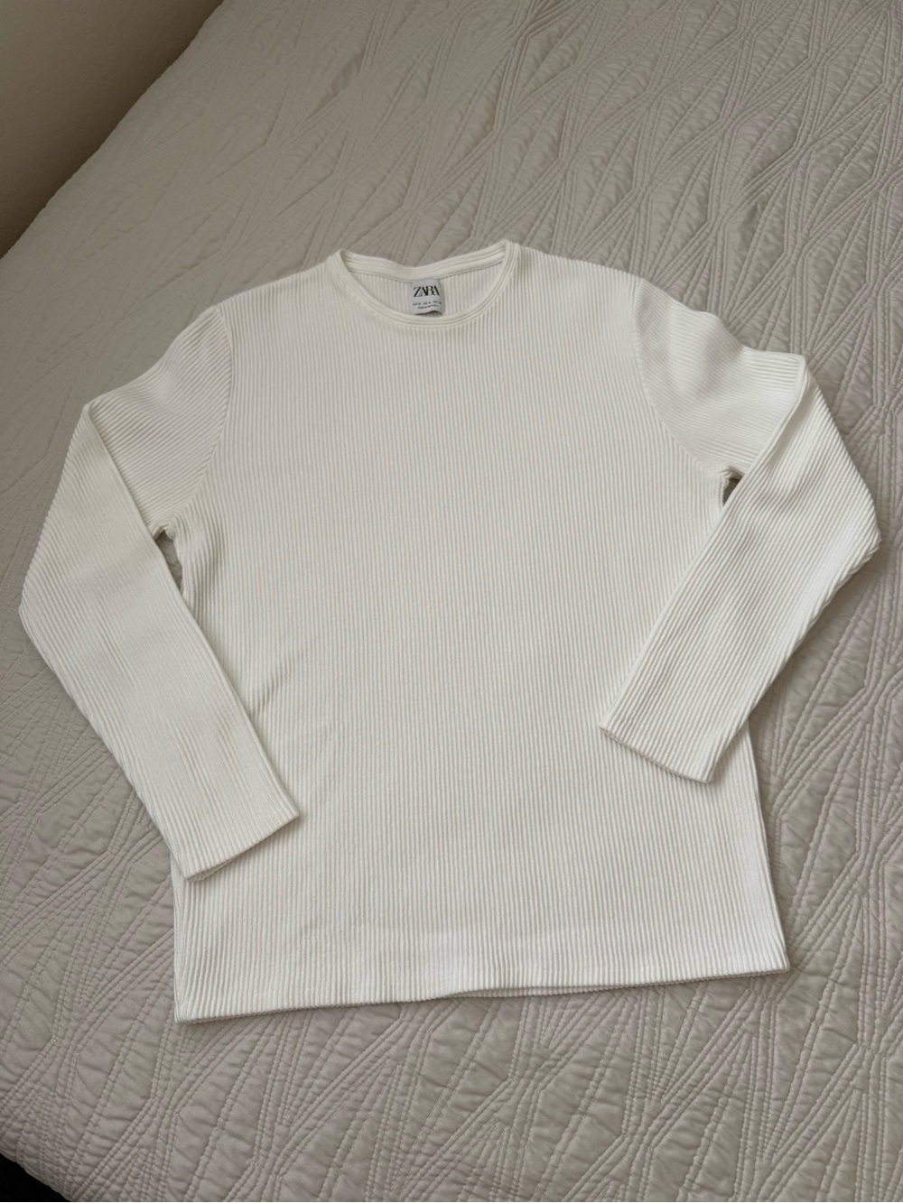 Zara Men white Ribbed Long-Sleeve Crewneck Shirt